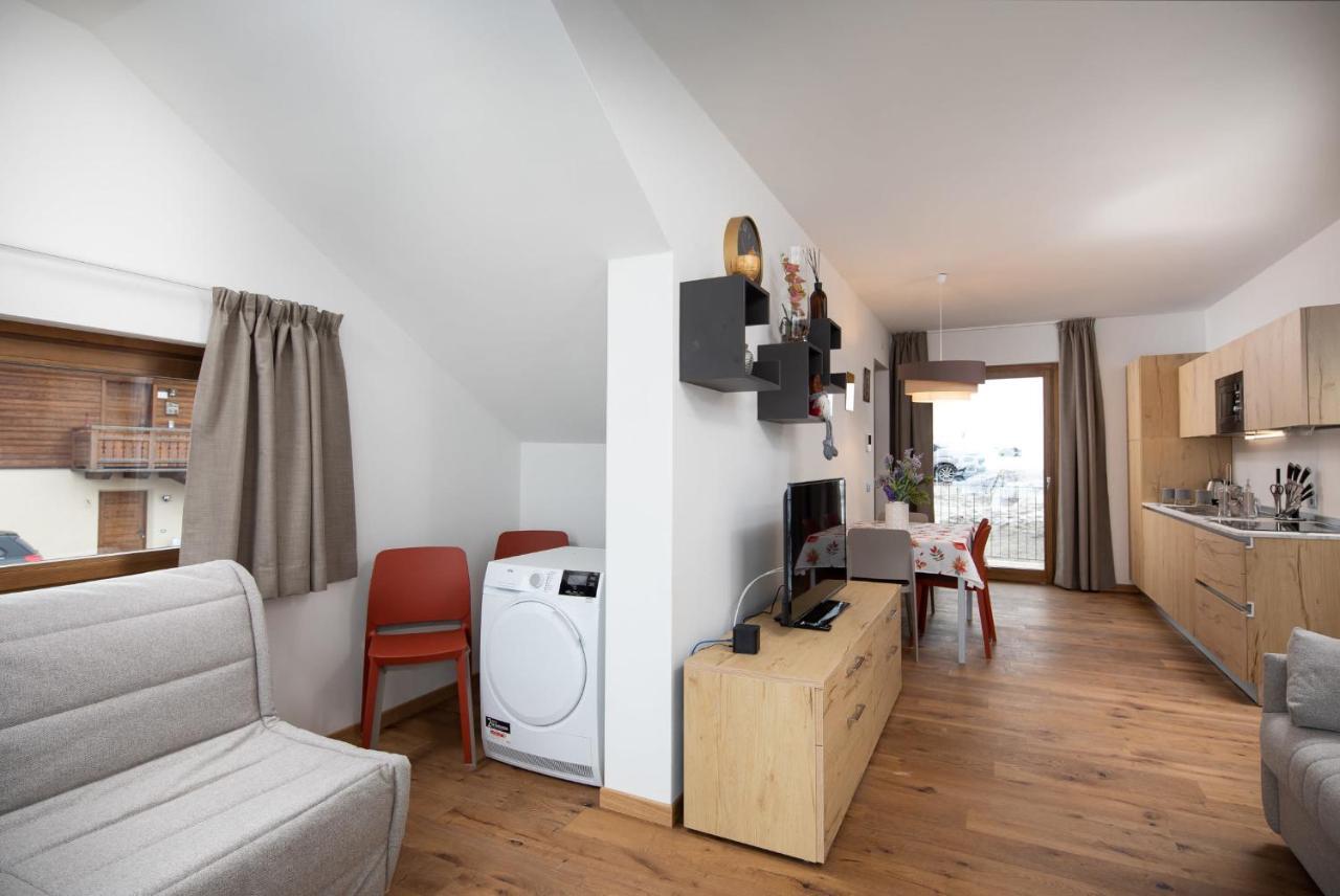 Casa Noemi Apartment ลีวินโญ ภายนอก รูปภาพ