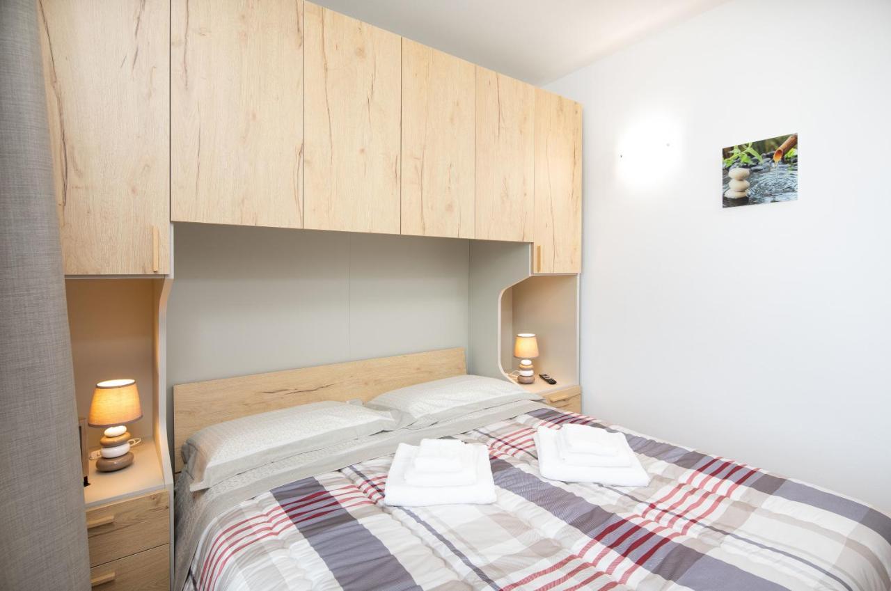 Casa Noemi Apartment ลีวินโญ ภายนอก รูปภาพ
